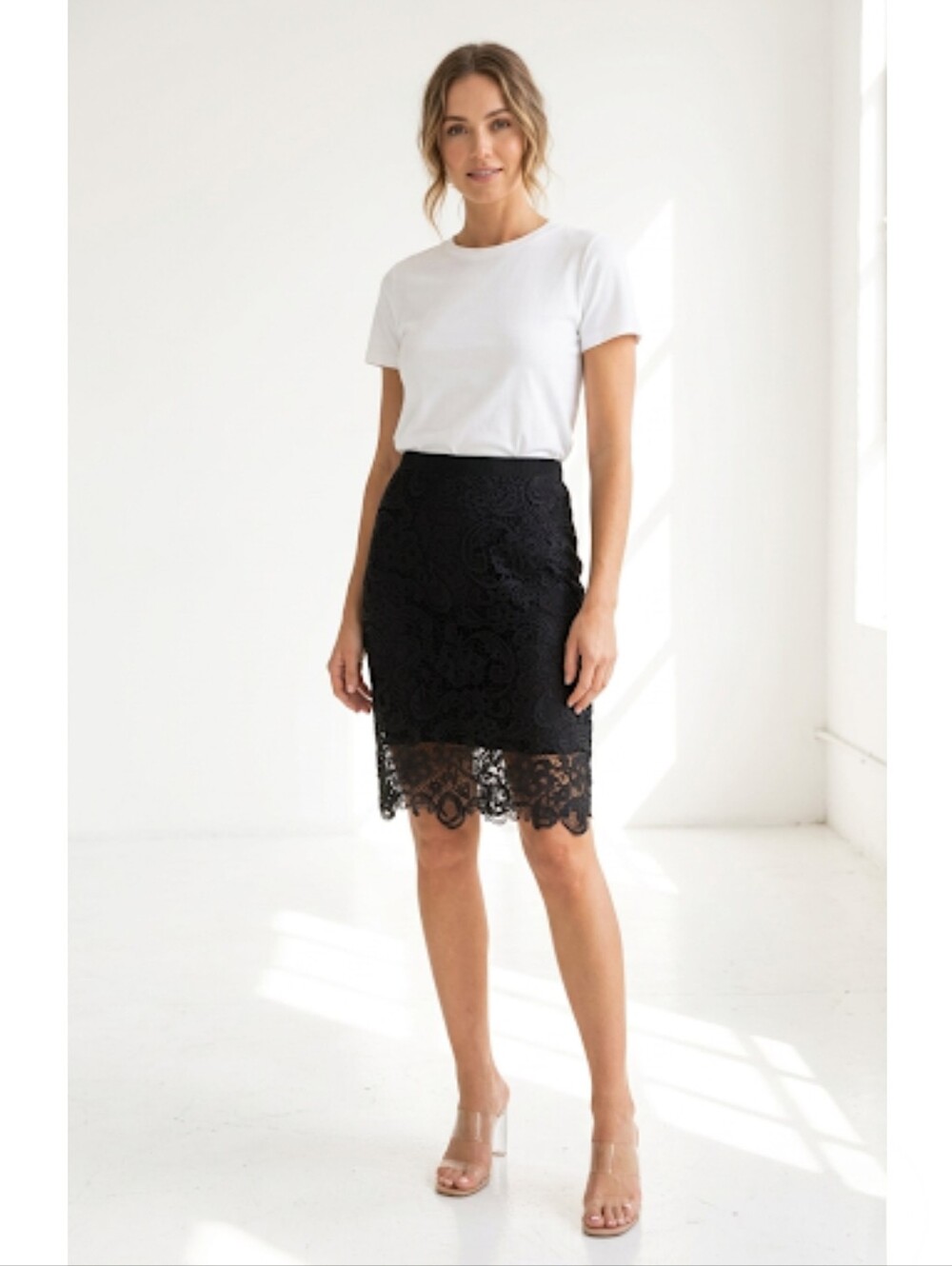Forever 21 High Rise Black Floral Lace Pencil Skirt Lined Overlay Boho Size S